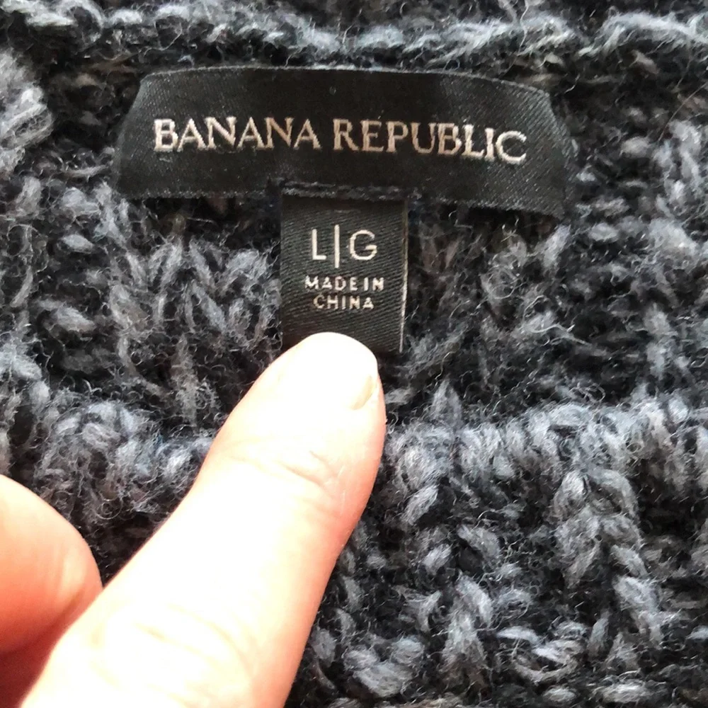 Banana Republic wool fisherman sweater - Picture 2 of 4